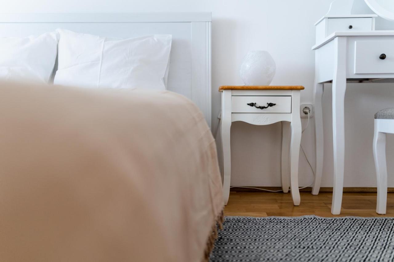 צ'רסגטומאי Zalaton Apartman מראה חיצוני תמונה